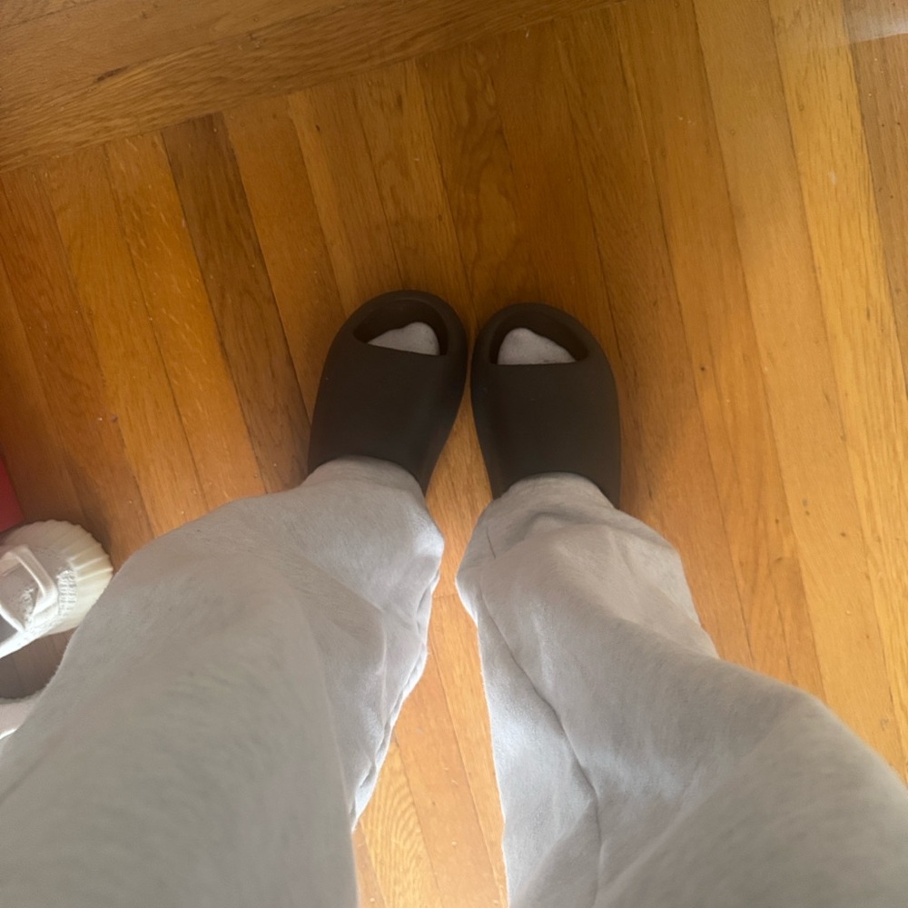 Yeezy Onyx Slides